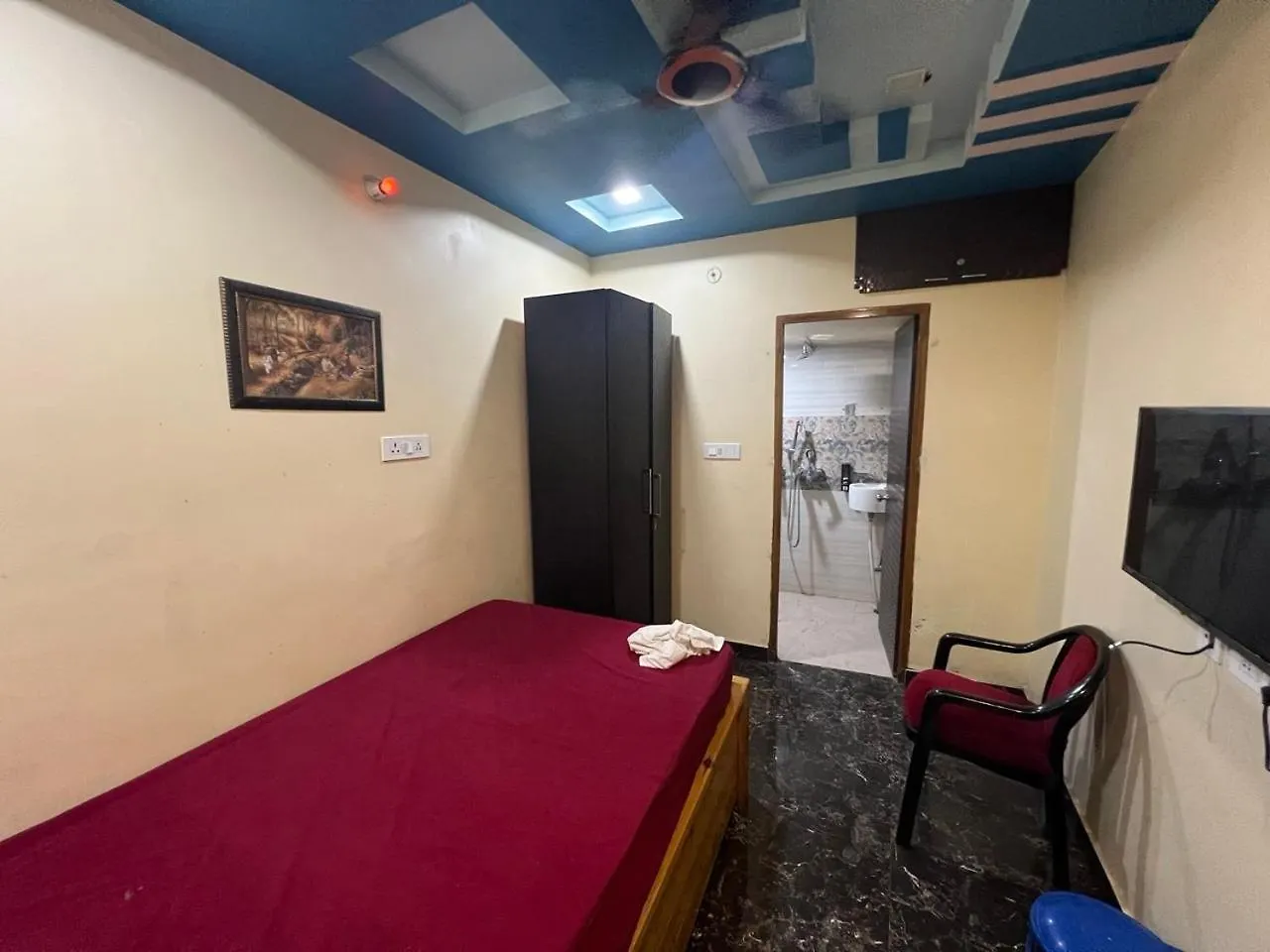 Prakash Landmark Varanasi Guest house